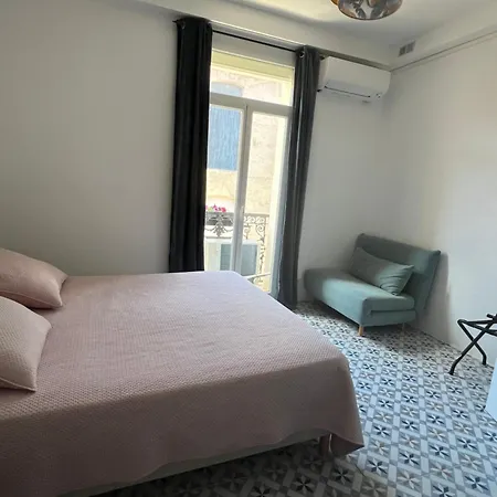 Restaurant Les Paquebots Hotel 2*