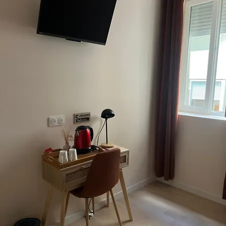 Hotel Restaurant Les Paquebots 2*